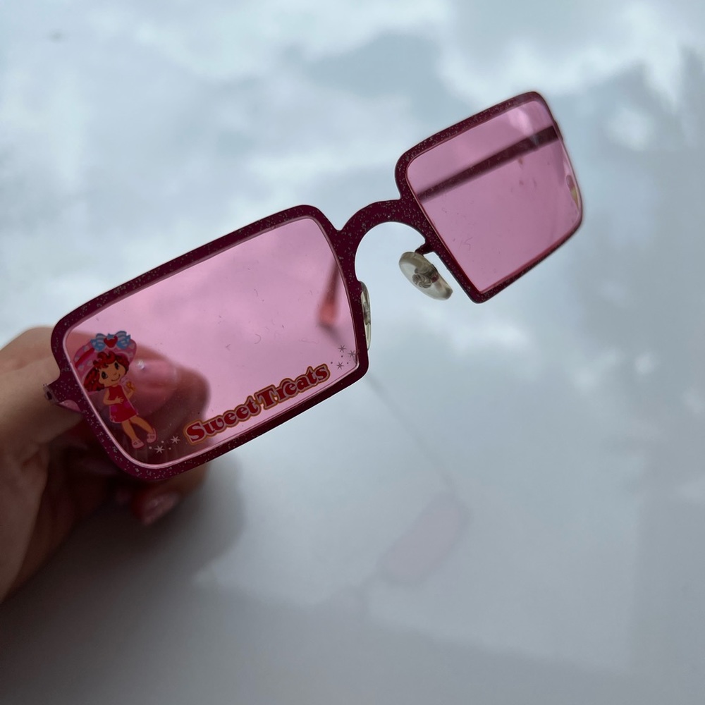 Pink Sunglasses “Sweet Treats”